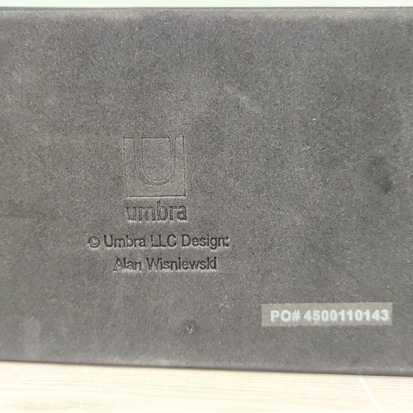 Modern Umbra‎ Buddy Napkin Holder Black Designed by Alan Wisniewski - Picture 7 of 9